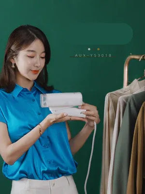 Portable Foldable Garment Steamer – Handheld Clothes Steam Iron